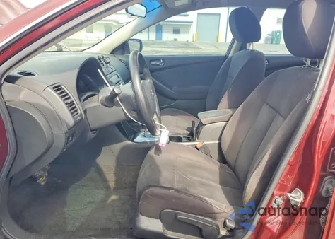 2011 Nissan Altima Base z USA, uszkodzony, nr VIN 1N4AL2AP2BC136947